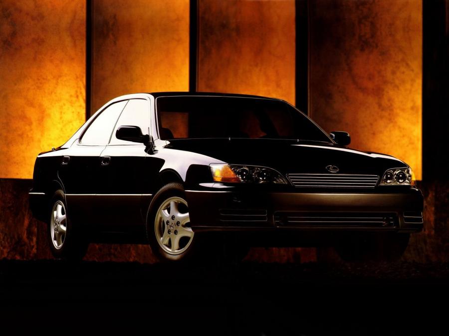 Lexus ES300 1992 года  (фото 19 из 27)